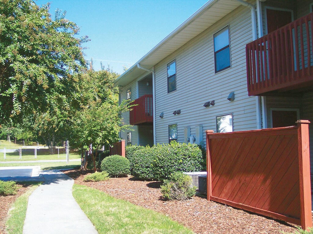 Salisbury Square Apartments Salisbury, NC Apartments For Rent