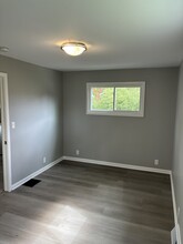6015 5th Ave, Unit Lower in Kenosha, WI - Building Photo - Building Photo