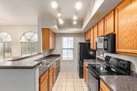 2401 E Rio Salado Pkwy photo'