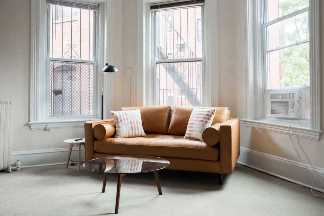 301 Newbury St in Boston, MA - Building Photo