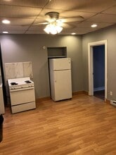 1909 Chestnut St, Unit 4 in Philadelphia, PA - Building Photo - Building Photo