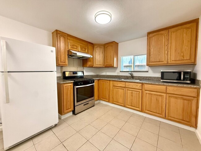 property at 119 N Claremont St