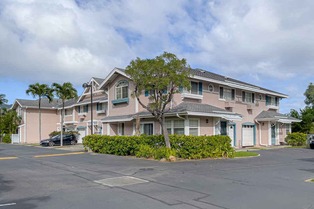 Lalea in Honolulu, HI - Building Photo