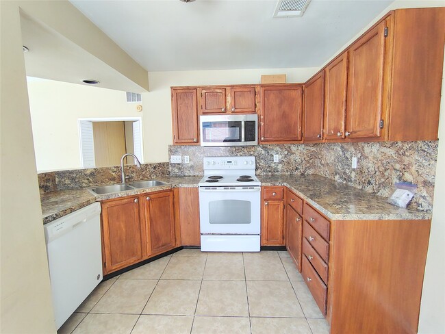 4407 Waterfall Way in Sugar Land, TX - Building Photo - Building Photo