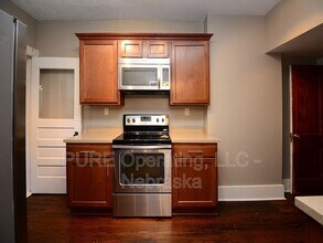 342 N 36th Ave in Omaha, NE - Building Photo - Building Photo
