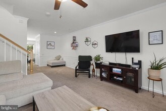 11213 Edson Park Pl in Rockville, MD - Building Photo - Building Photo