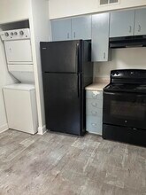 6104 Glenmoor Dr in West Palm Beach, FL - Building Photo - Building Photo