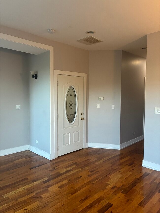 4935 W Washington Blvd in Chicago, IL - Building Photo - Building Photo