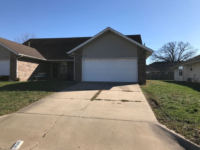 property at 1270 Butterfield Dr