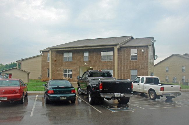 Grayson Apartments in Alcoa, TN - Building Photo - Building Photo