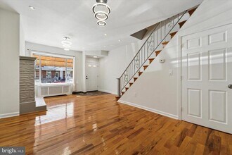 3052 Aramingo Ave in Philadelphia, PA - Building Photo - Building Photo