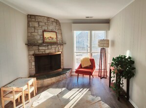 5015 N Oketo Ave in Chicago, IL - Building Photo - Building Photo