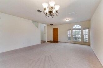 9814 Tucker Ln in Frisco, TX - Building Photo - Building Photo