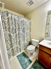 42668 Keiller Ter in Ashburn, VA - Foto de edificio - Building Photo