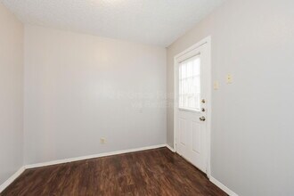 5905 Shadydell Dr in Fort Worth, TX - Building Photo - Building Photo