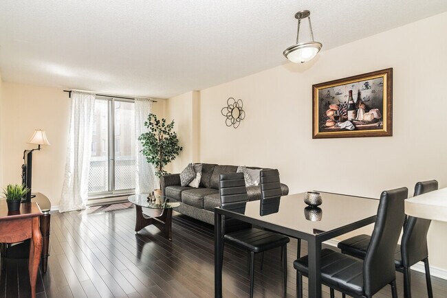 178 Rue Sainte-Catherine E