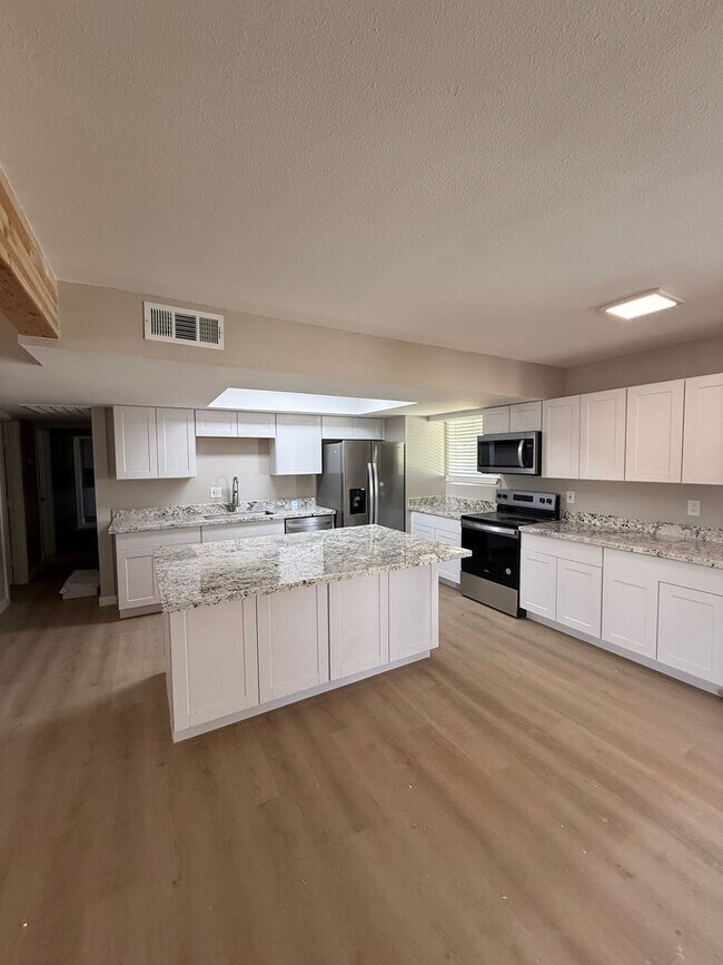 316 E Dunbar Dr in Tempe, AZ - Building Photo - Building Photo
