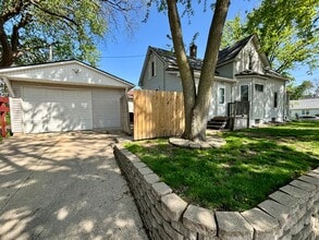 4901 Glenn Ave in Sioux City, IA - Building Photo - Building Photo