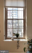 914 Spruce St, Unit 9 in Philadelphia, PA - Building Photo - Building Photo