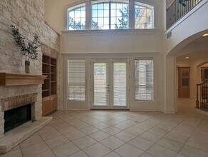 11301 Taylor Draper Ln in Austin, TX - Building Photo - Building Photo