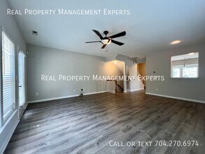 10340 Garrett Grigg Rd in Charlotte, NC - Building Photo - Building Photo