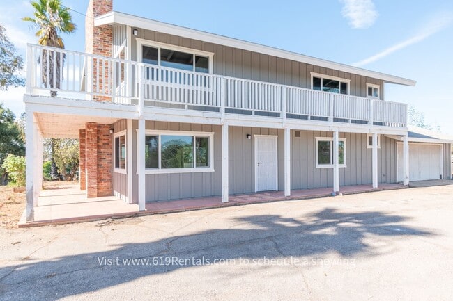 property at 1205 La Cresta Blvd