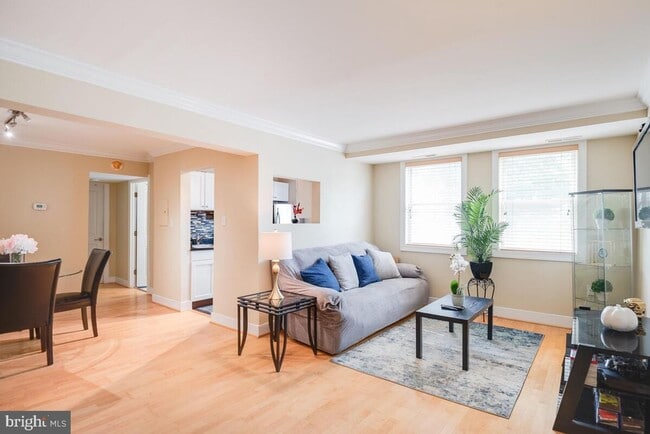 2841 Gainesville St SE in Washington, DC - Foto de edificio - Building Photo