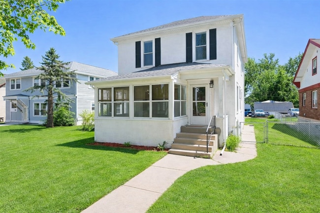 property at 346 Cleveland Ave N