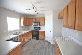 12301 W Columbine Dr in El Mirage, AZ - Building Photo - Building Photo