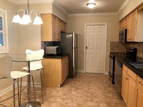 216 SE 5th St in Dania Beach, FL - Building Photo - Building Photo