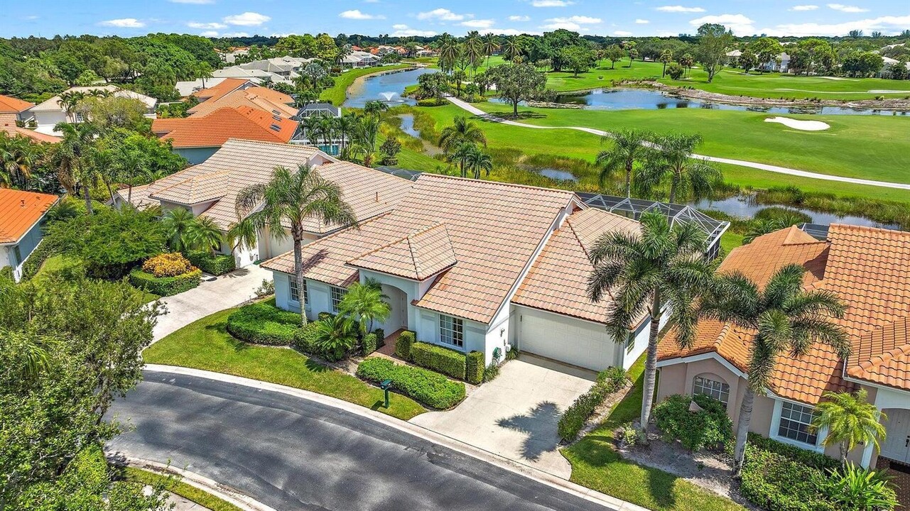 240 Eagleton Estate Blvd in Palm Beach Gardens, FL - Building Photo