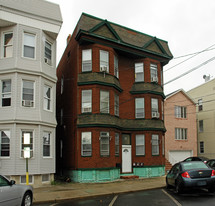 17 Franklin Ave Apartments