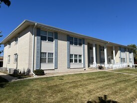 2721 Luther Dr in Ames, IA - Building Photo