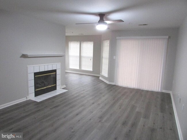 5212 Stone Shop Cir