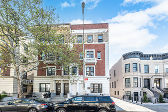 345 New York Ave in Brooklyn, NY - Building Photo - Building Photo