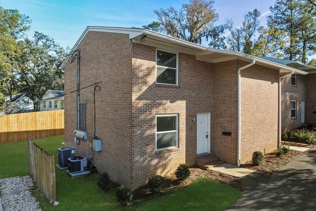 413 E 7th Ave in Tallahassee, FL - Building Photo - Building Photo