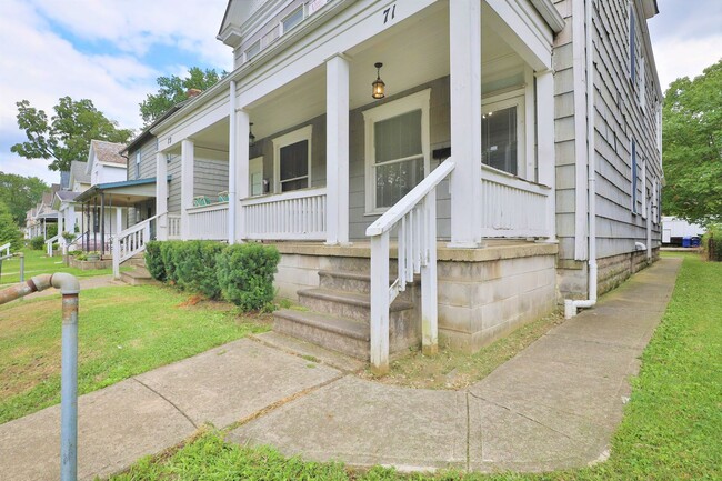 71 E Maynard Ave in Columbus, OH - Building Photo - Building Photo