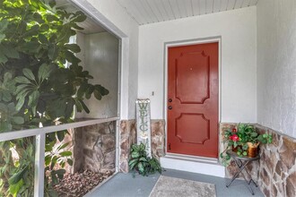 218 Annapolis Ln in Rotonda West, FL - Foto de edificio - Building Photo