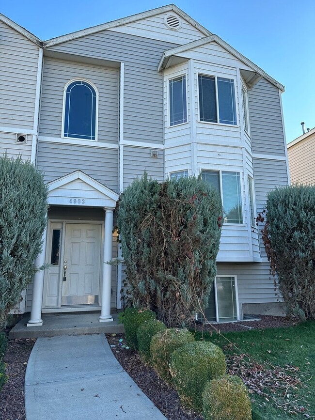 property at 4903 Porlier Ln