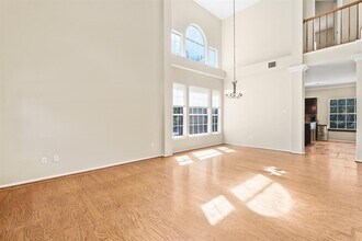 1201 Bell Rock Cir in Pflugerville, TX - Building Photo - Building Photo