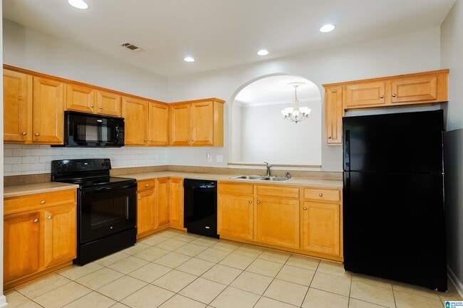 6332 Letson Farm Trail in Bessemer, AL - Building Photo - Building Photo