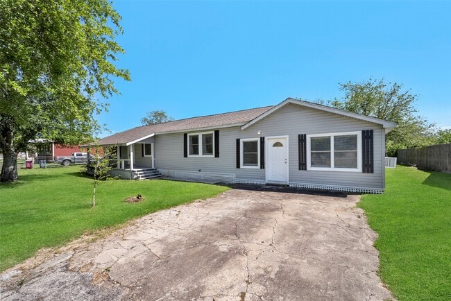 7506 Bluebonnet St in Pearland, TX - Building Photo - Building Photo