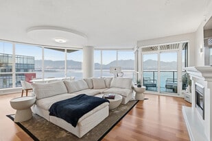 550 Bute St, Unit SI ID1391352P in Vancouver, BC - Building Photo