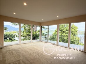 347 Eden Roc Dr in Sausalito, CA - Building Photo - Building Photo