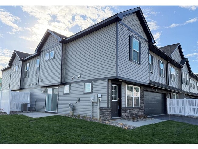 property at 5285 Long Pointe Pass