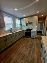 348 Saw Mill River Rd in Yonkers, NY - Building Photo - Building Photo