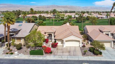 39619 Manorgate Rd in Palm Desert, CA - Foto de edificio - Building Photo