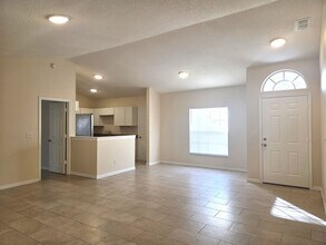 4025 E Cardinal Pines Dr in Mascotte, FL - Building Photo - Building Photo