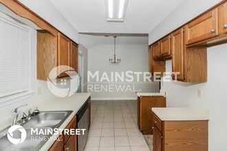 2563 Country Trail Dr in Memphis, TN - Building Photo - Building Photo