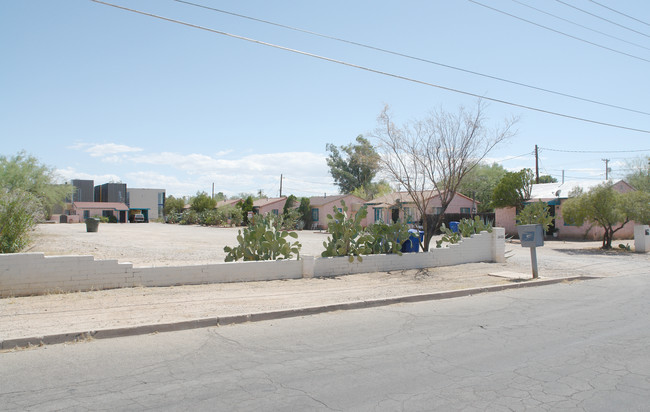 3618 E 2nd St in Tucson, AZ - Foto de edificio - Building Photo